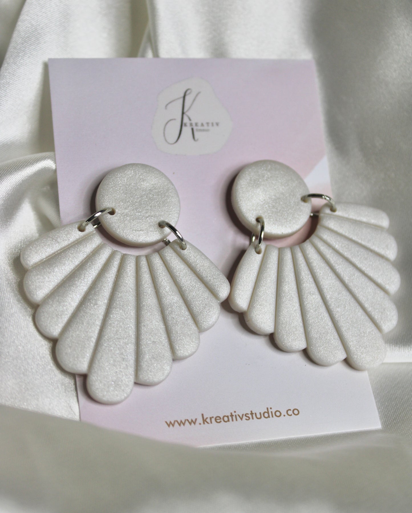 Hope, Handmade lightweight clay earrings and sensitive skin friendly jewelry - Kreativ Studio