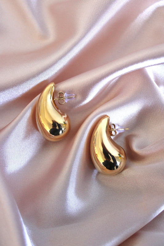 Chloe, premium 18k gold plated and waterproof earrings - Kreativ Studio